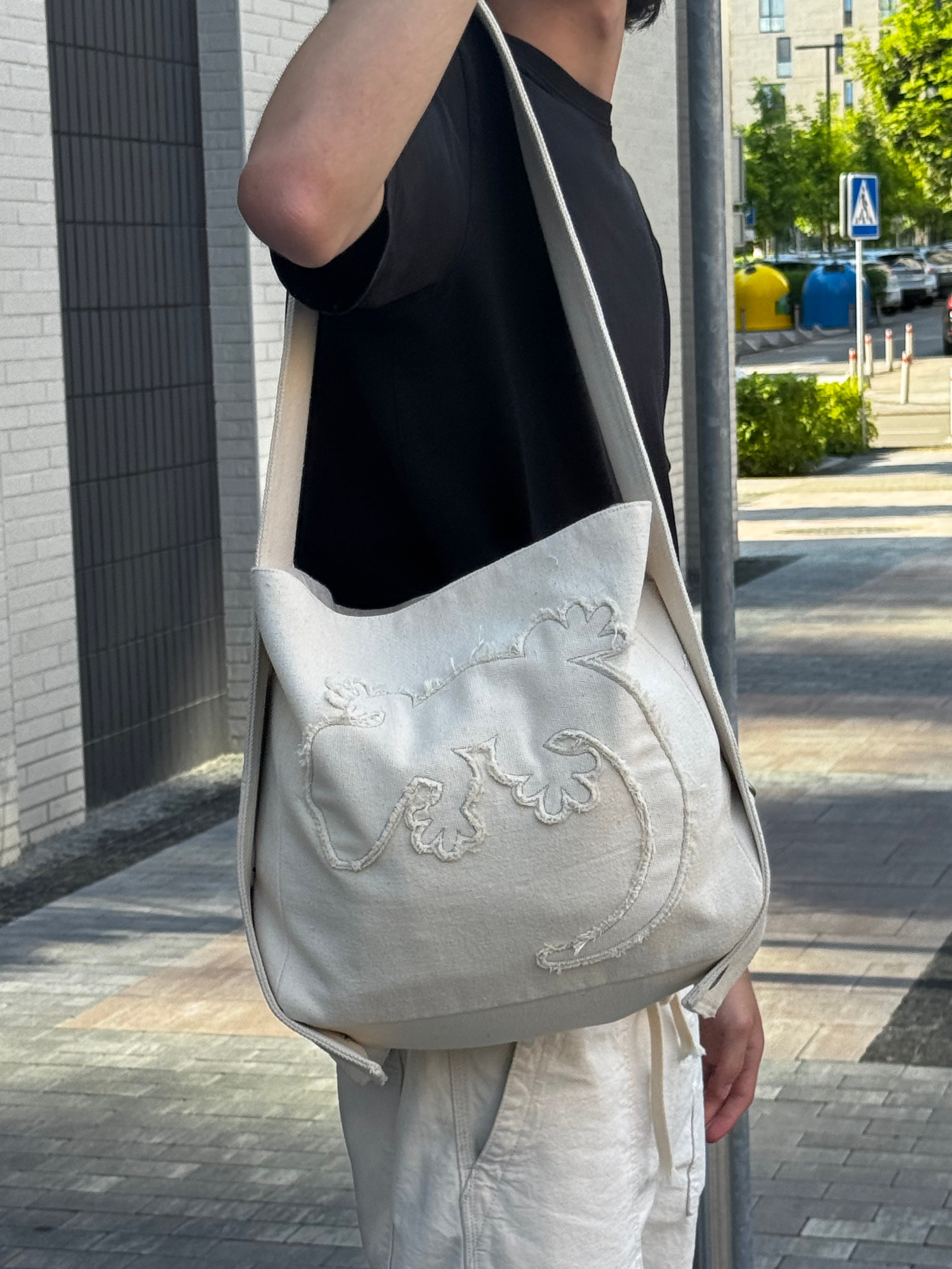RAW CANVAS BAG